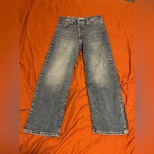 Levi's Women's Ribcage Straight Ankle Jeans